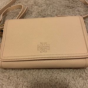 Beautiful Tory Burch crossbody